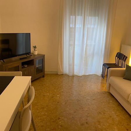 Appartement Regina Elena Al Mare à Pescara Extérieur photo