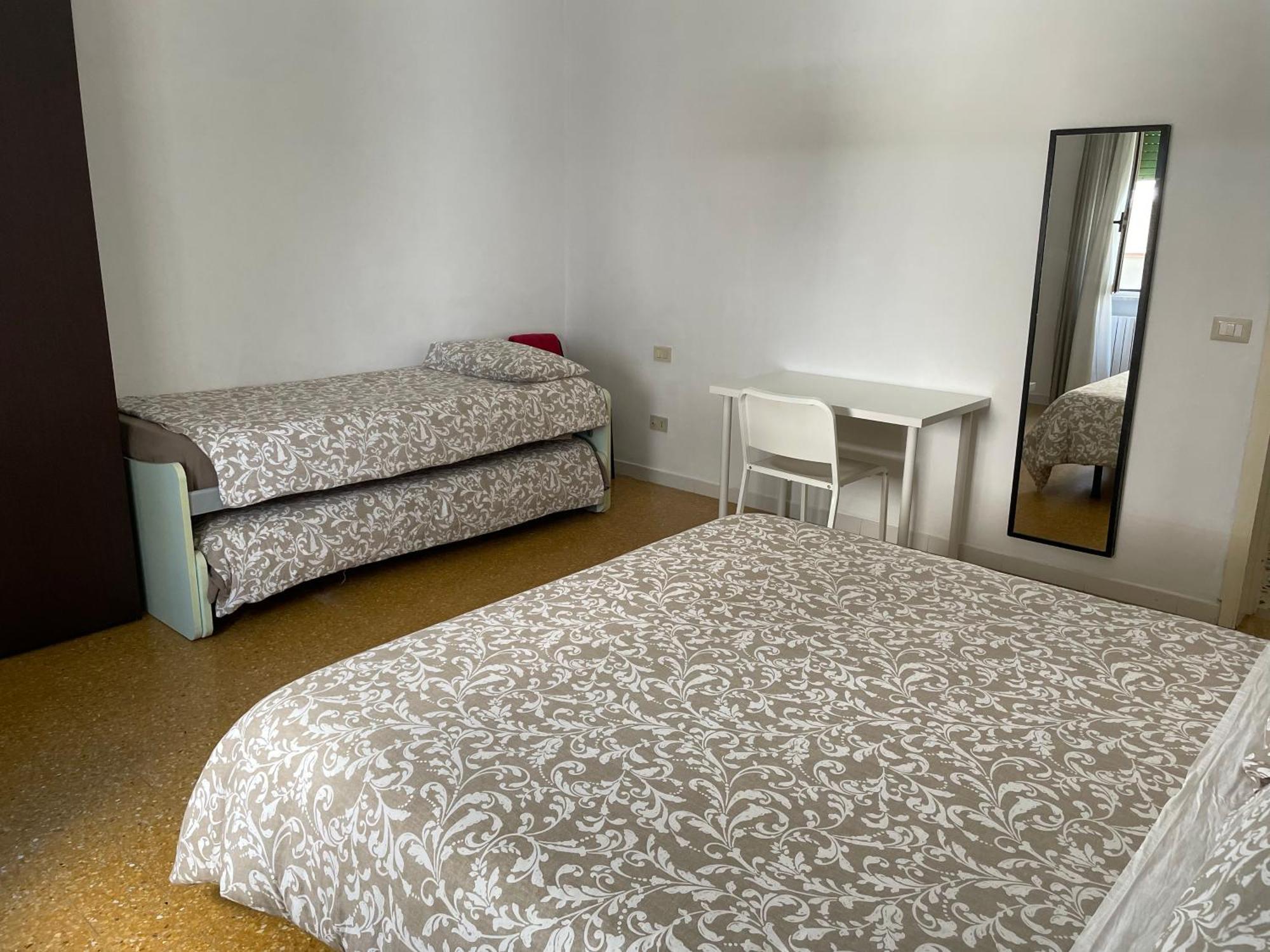Appartement Regina Elena Al Mare à Pescara Extérieur photo